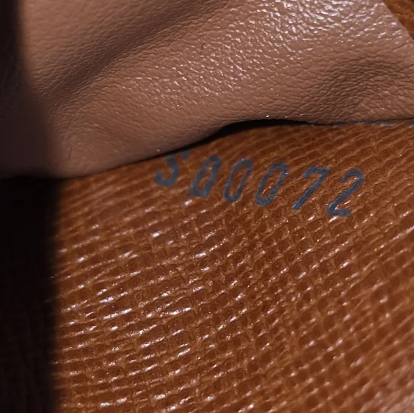 Louis Vuitton Monogram Compact Zip Wallet Cardholder in Brown and Gold - Picture 15 of 15